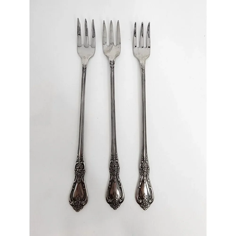 Oneida Kennett Square Distinction Deluxe HH Stainless - 3 Cocktail‎ Forks